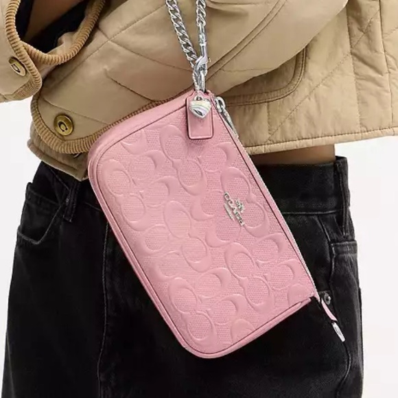 NWT Coach! Nolita 19
In Signature Leather With Heart Charm - Picture 6 of 10